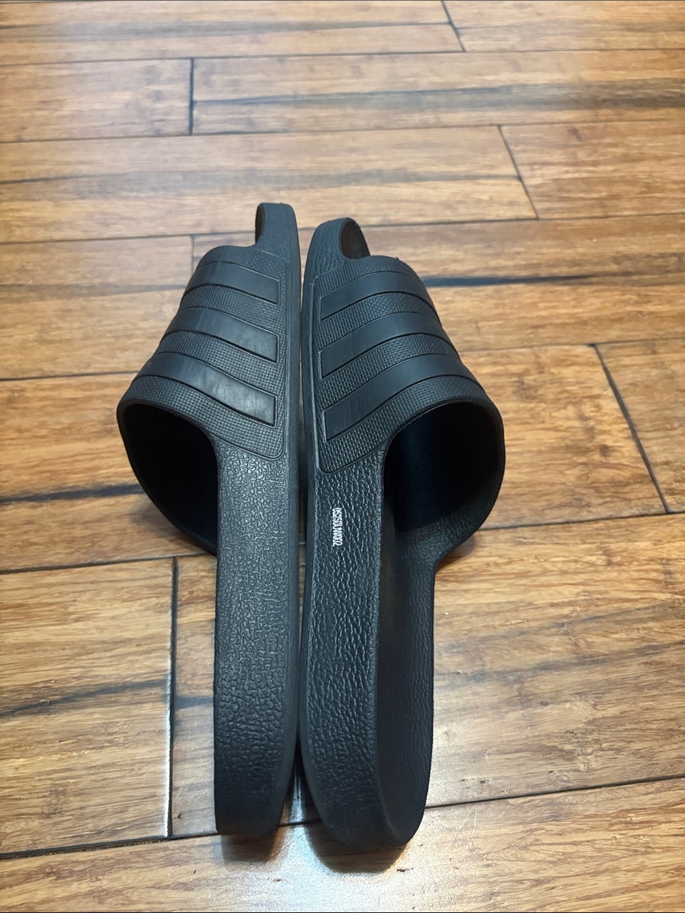 Adidas Adilette Aqua Comfort Slide Sandals Mens US 9 Black Open Toe Slip - Picture 7 of 10